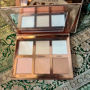 Ace Beaute Glow Highlight Palette